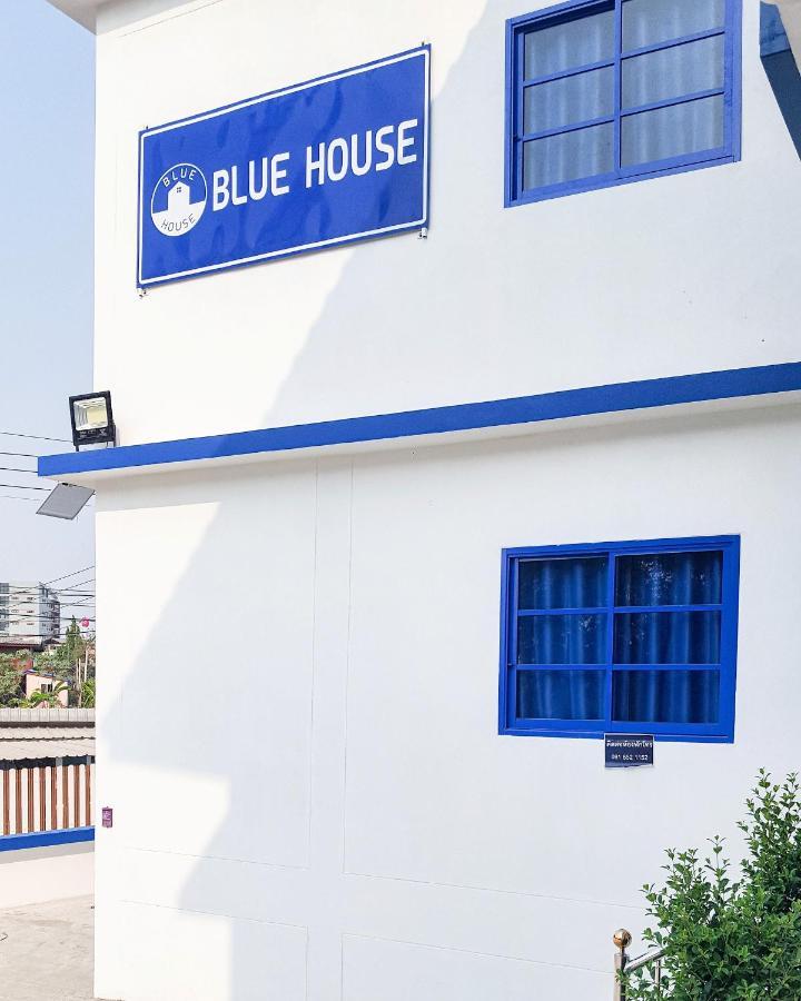 Blue House Aparthotel Анг Тонг Екстериор снимка